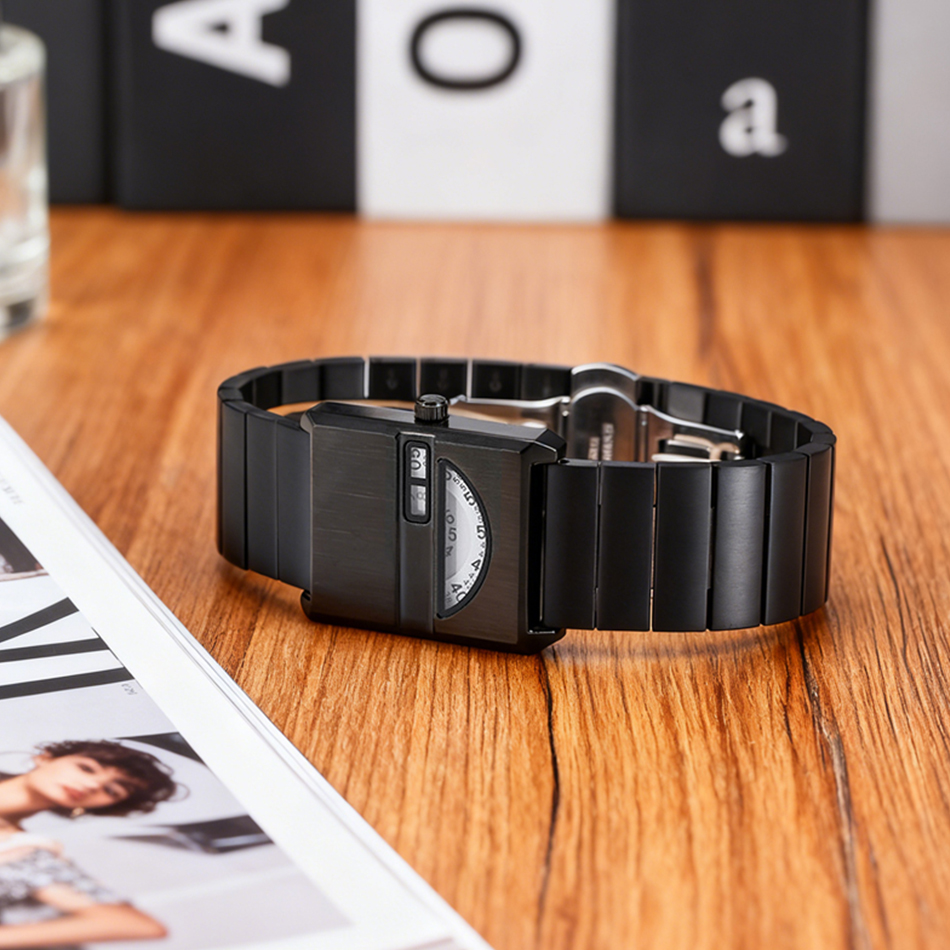 Orologio sportivo quadrato da  - Moonphase Complication Watch recensione e prezzo