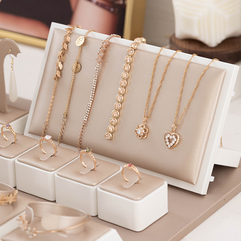 Portagioie in pelle Portaogget - Luxury Watch E Jewellery recensione e prezzo