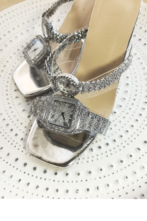 Design originale Orologio in c - Luxury Watch Diamond recensione e prezzo