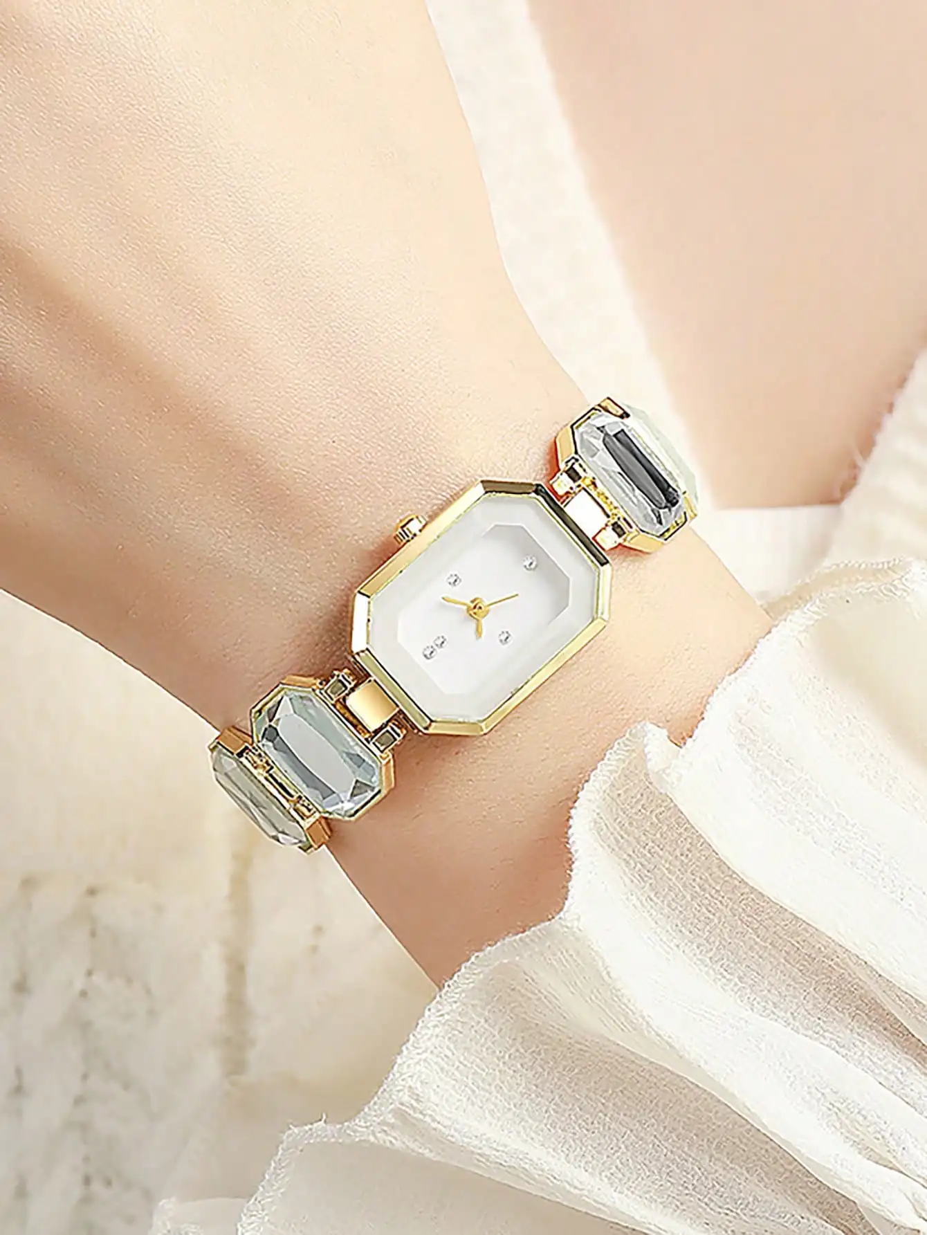 Orologio quadrato da donna Oro - Luxury Watch Diamond recensione e prezzo
