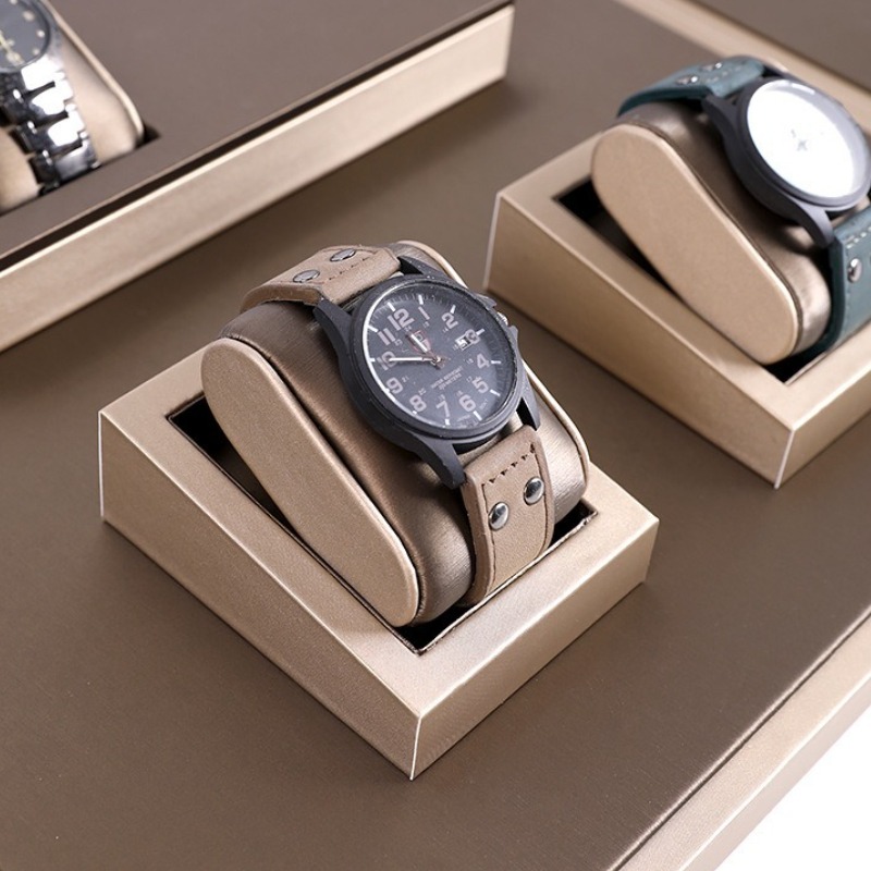 Vassoio per esposizione di oro - Luxury Watch E Jewellery recensione e prezzo